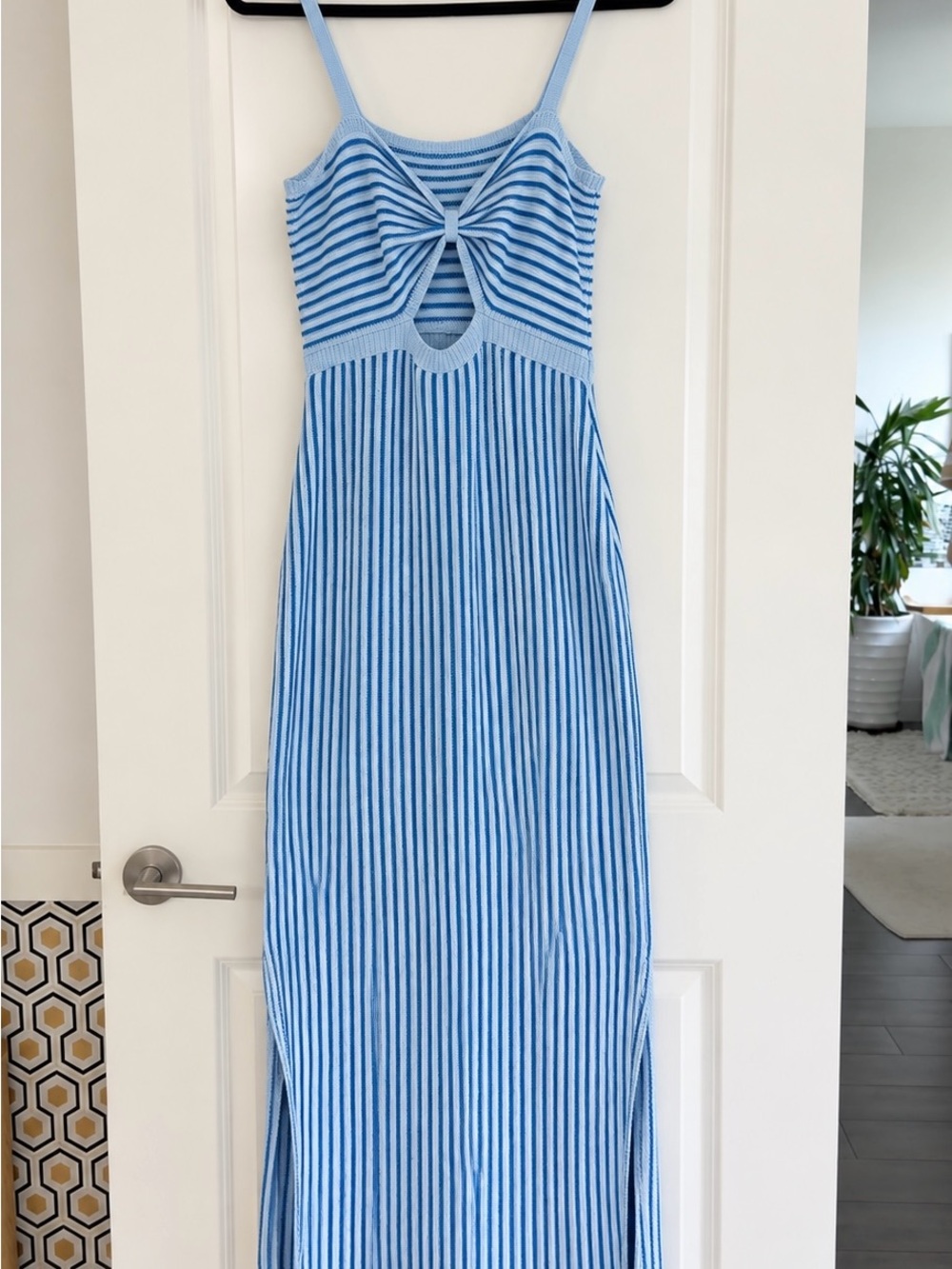 Women’s Blue Knit Maxi Dress with Front Twist Size M